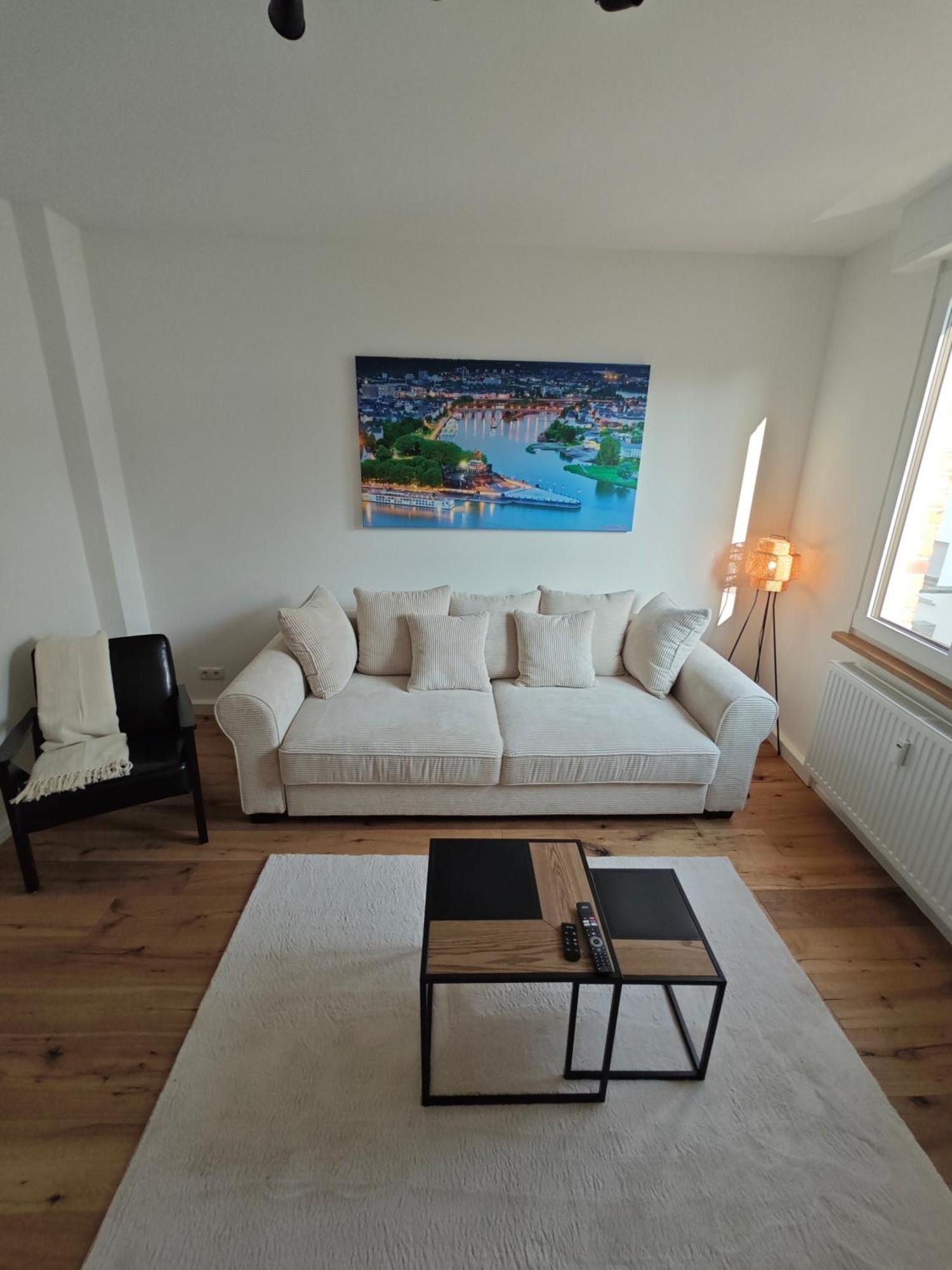 Charmante 2 Zimmer-Wohnung Mit Fahrradstellplaetzen コブレンツ エクステリア 写真
