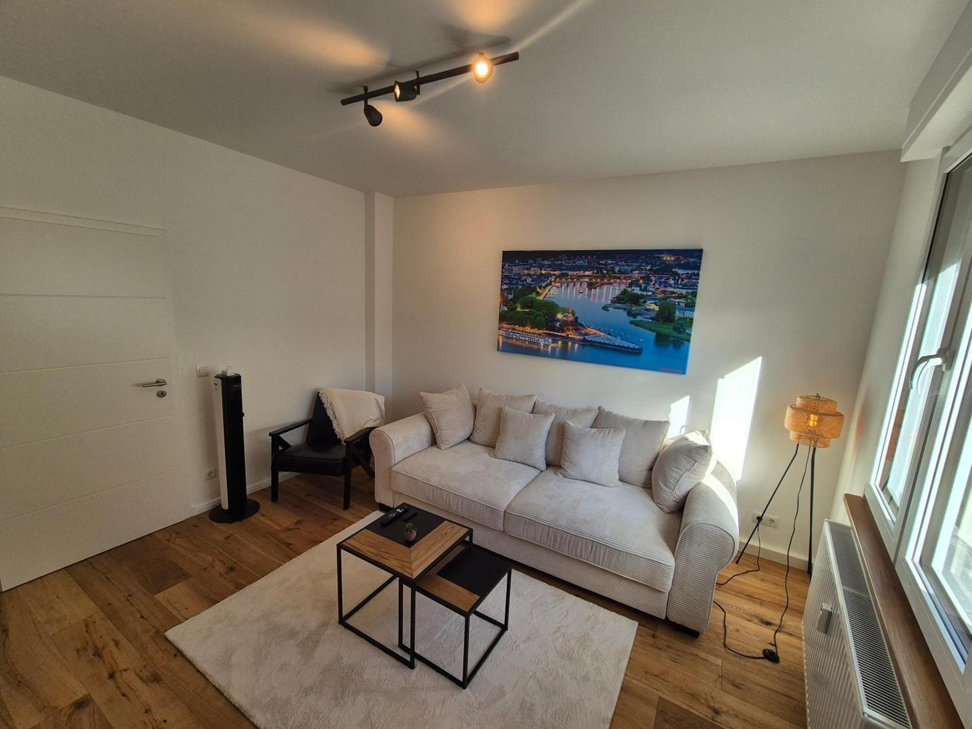 Charmante 2 Zimmer-Wohnung Mit Fahrradstellplaetzen コブレンツ エクステリア 写真